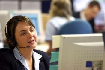 telesales person working in UK call centre