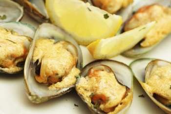 Baked mussels with mayonnaise